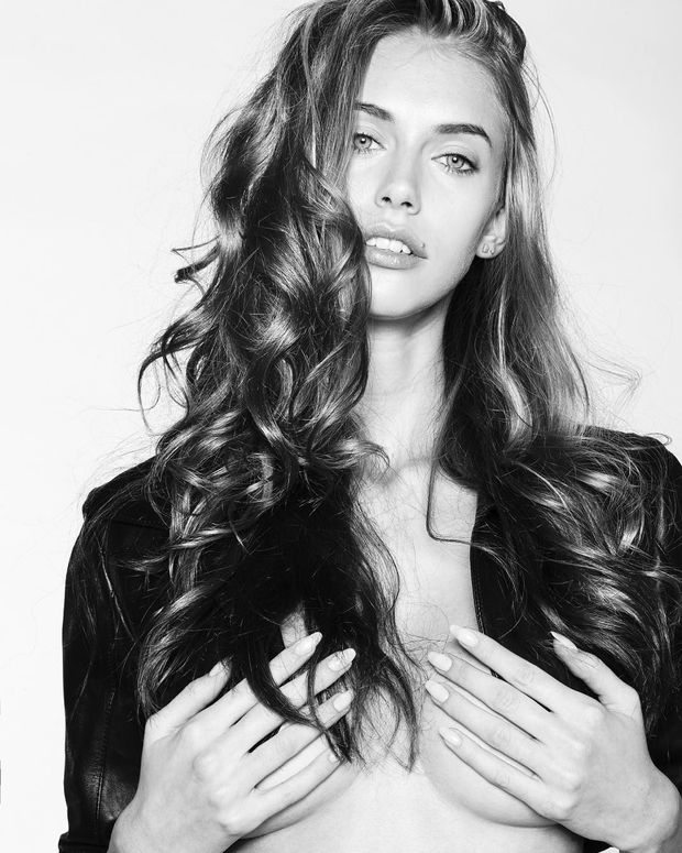 Yulia Rose hand  bra