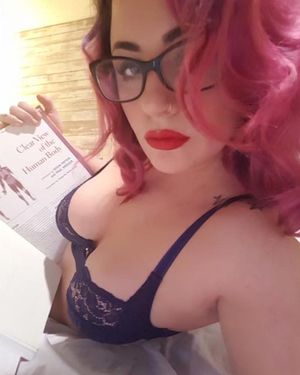 Some babes just like to read