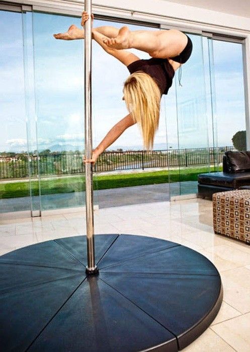 Tiffany Chase does some wonderful stripper blood sports