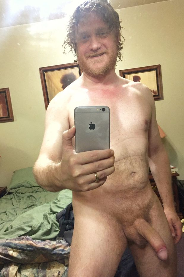 Naked Mirror Selfie!