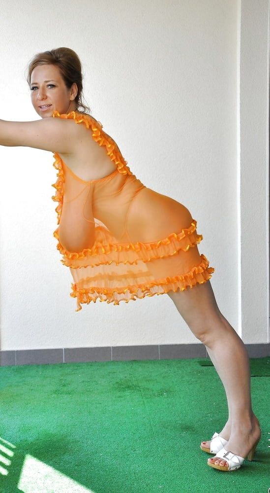 Mature Saggy Hangers