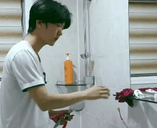 Korean movie gifs #5 (part 2)