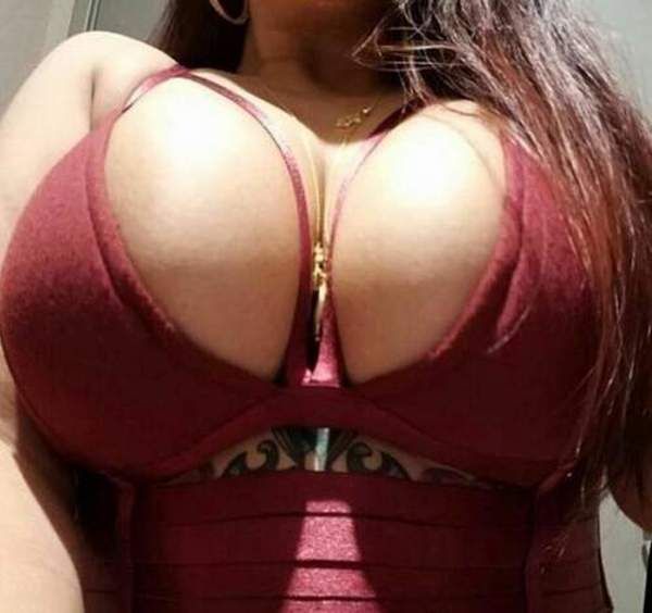 Huge Bewbs