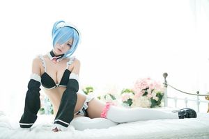 Rem cosplay