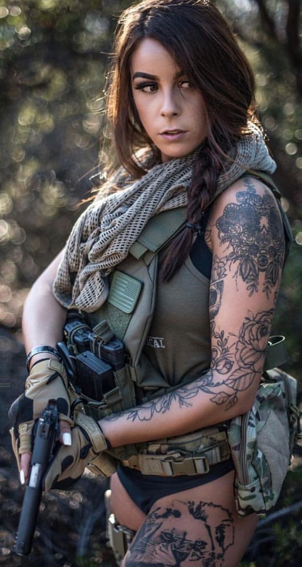 GUNS