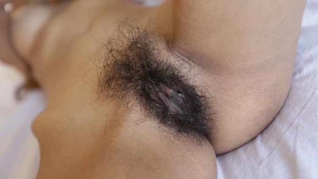 hairy thai teen pussy