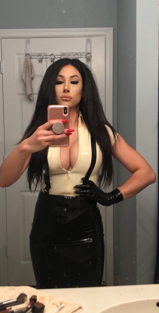 Mistress Tangent - Selfie