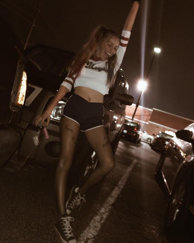 Harley Whore!