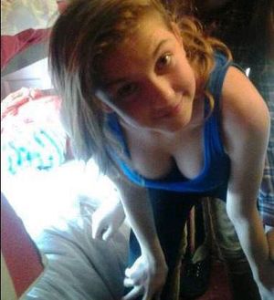 Page Taylor sent this pic to sissy slut to get it's clit hard