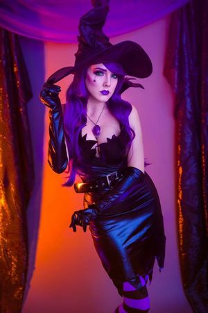 Darshelle Stevens - Hallowen