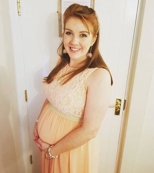 pregnant redhead
