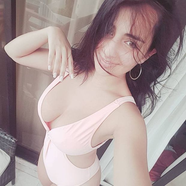 Laura Sexy