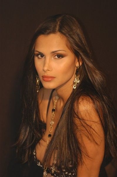 Patricia Araujo, A Shemale Face To Cum On
