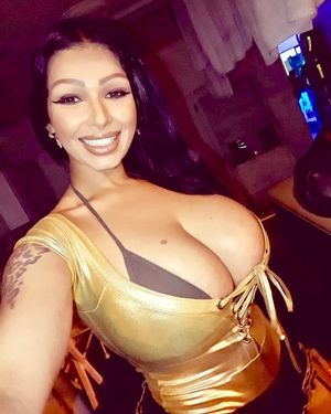 Amateur with big tits