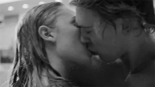 wet kissers