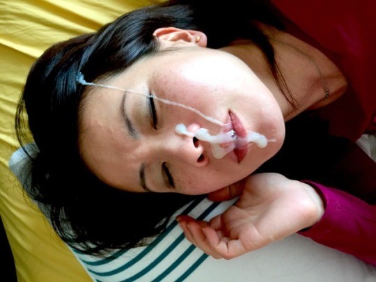 nice big load on Asian face