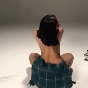 Sexy Ebony Twirling That Ass