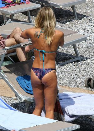 Brittany Daniel bikini ass