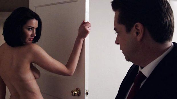 Kirsten Varley Naked Ass and Tits in ‘100 Bullets’