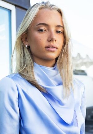 Emma Ellingsen - very beautiful