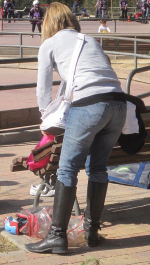 Slender MILF in Jeans and Boots