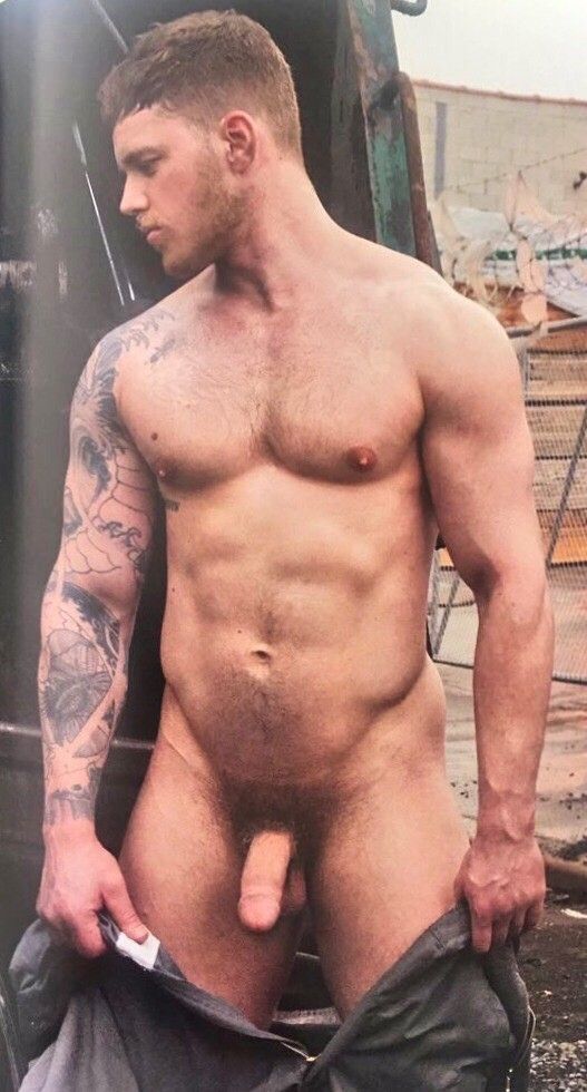 Matthew Camp and his thicc meat!