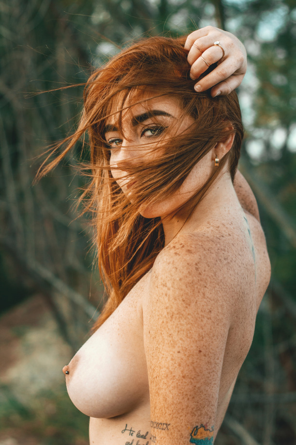 red head with freckles