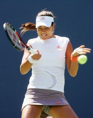Sporting events can be good viewing like a cameltoe in tennis.