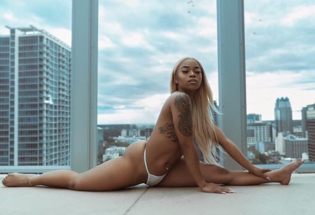 Sexy Ebony Babe