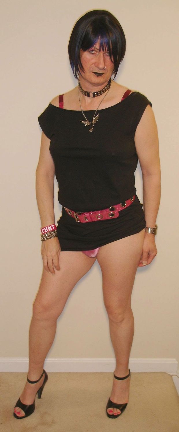 Femboy VyHuren.