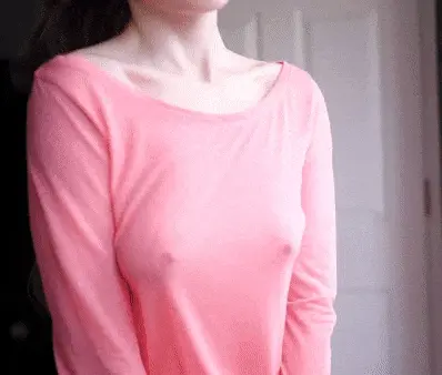 gif - pokies shaking and grabbing her tits
