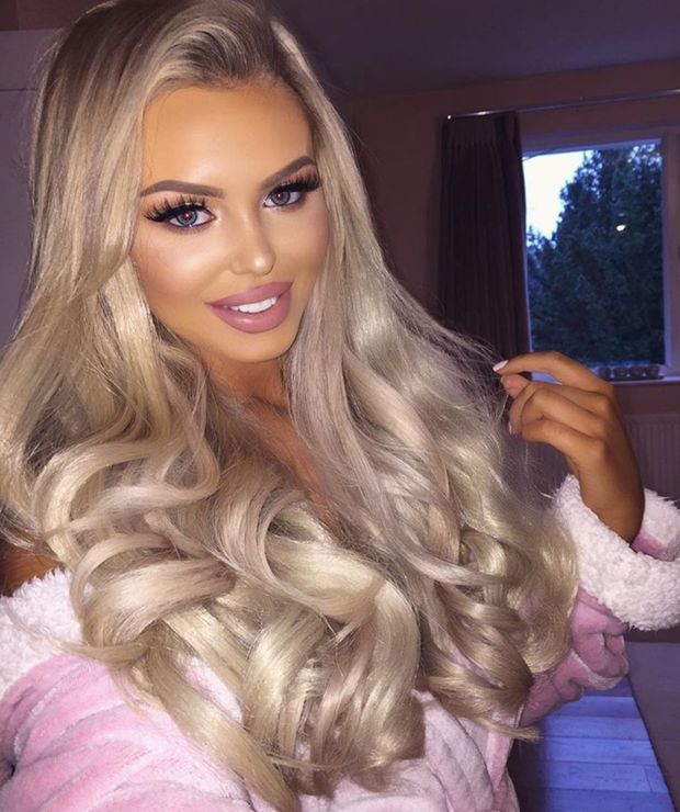 bimbo perfection like this HAS to be reblogged!