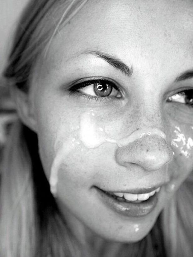 Cumshot on her cute face