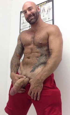 Big sexy Daddy with a big FATTY