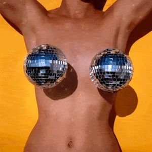 Disco tits