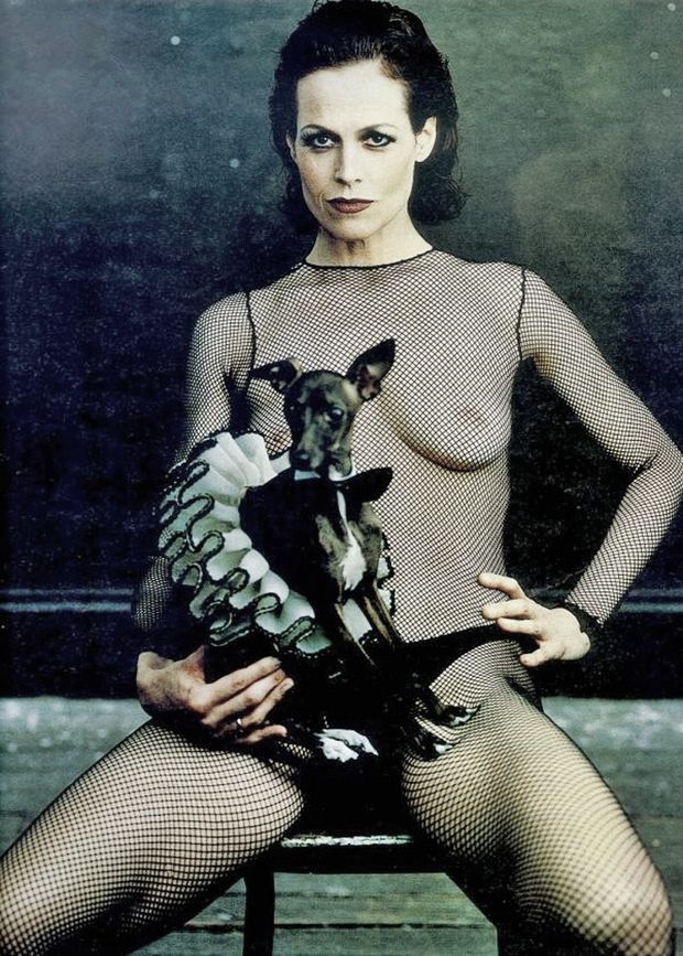 Sigourney Weaver