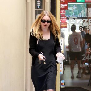 Dakota Fanning See Through & With No Make Up