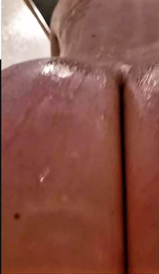 Sexy ass covered in cum