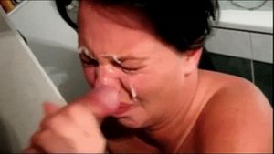 Wife lets hubby cum on face for first and last time