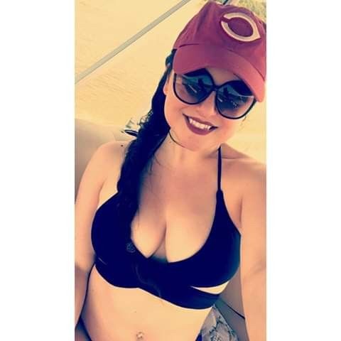 cincinnati milf lots of cleavage