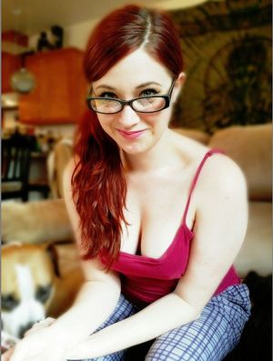 pretty redhead babe fucked