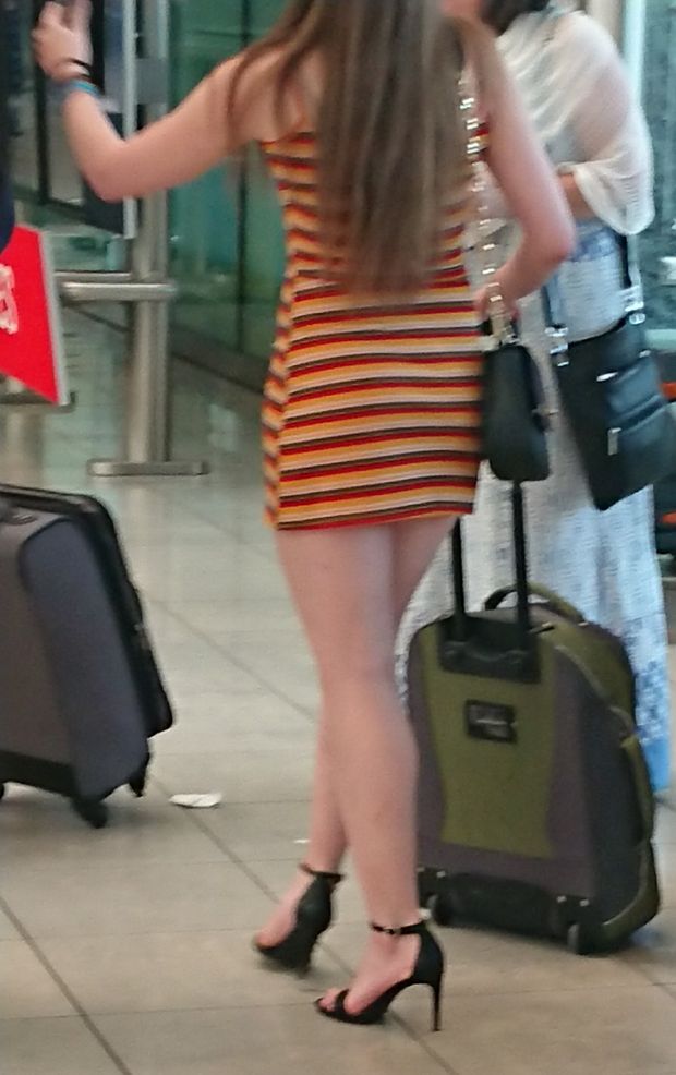 awesome miniskirt at bwi