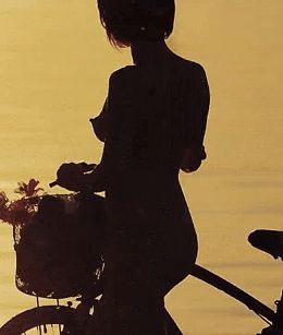 Artful nude bike stroll