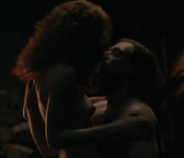 Sophie Skelton – Outlander S04 E08