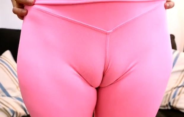 Esmeradas crazy cameltoe