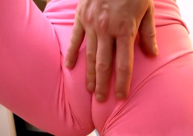 Esmeraldas puffy pussy lips