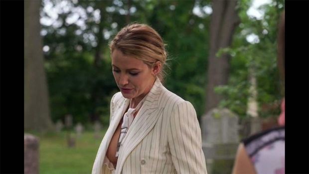 Blake Lively Nip Slip Scene from ‘A Simple Favor’
