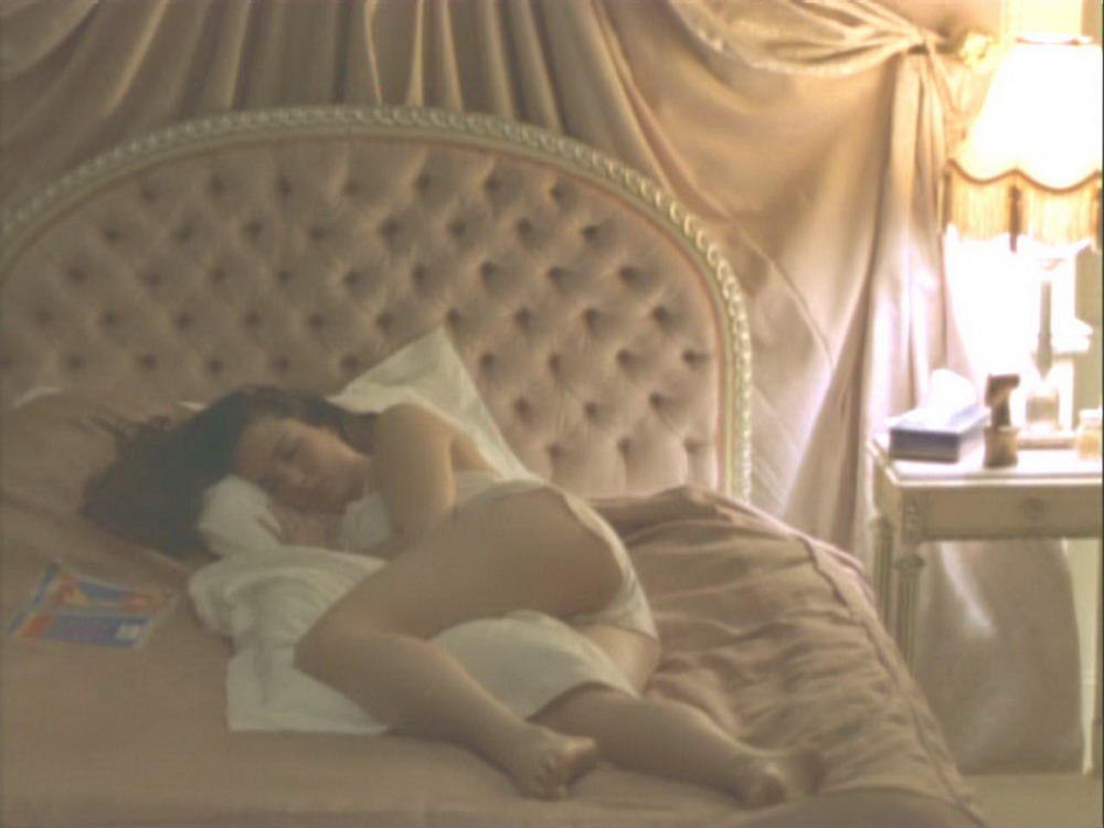 Andie MacDowell as Tina in The Object of Beauty