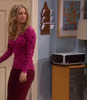 Kaley Cuoco bubble butt gif