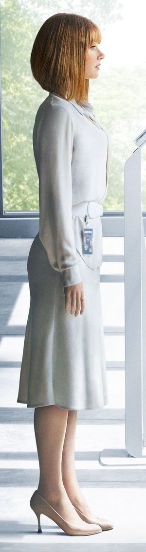 Bryce Dallas Howard as Claire in Jurassic World